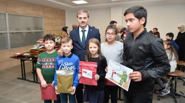 Öğrencilerden Mehmetçiğe Destek