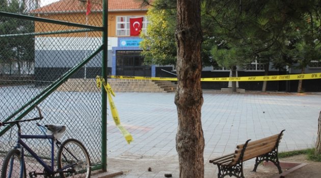 Okul Bahçesinde Patlama, 4 Çocuk Yaralandı