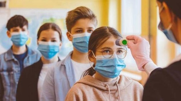 'Okulların yeniden kapanmaması gerekiyor