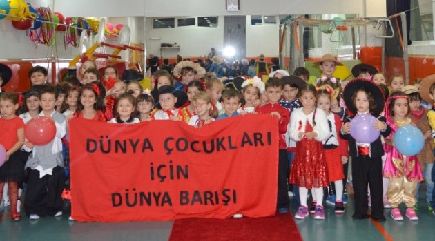 Örnekli Minikler Dünya Çocuk Günü'nü Kutladı