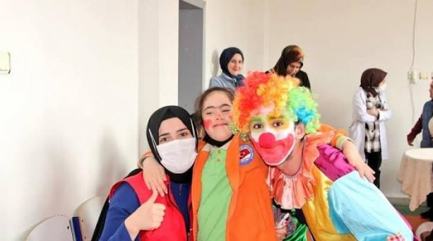 Özel çocuklar eğlenceye doydu