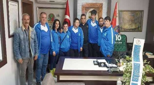 Özel Çocuklar polisleri ziyaret etti