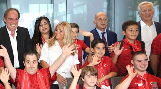 Özel Çocuklar, TFFyi Ziyaret Etti