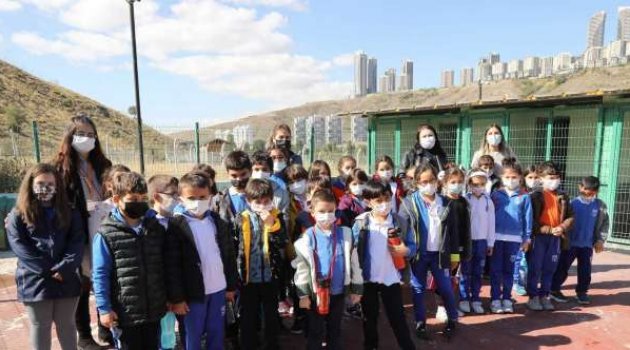 Pursaklar'da çocuklar sevimli dostlarıyla buluştu