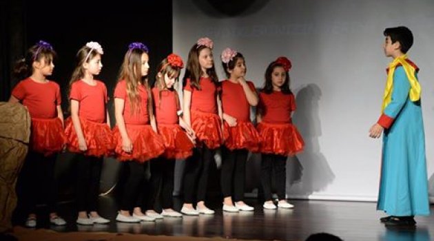 Şahinkayalı Minikler ‘Küçük Prens’ ile Büyüledi