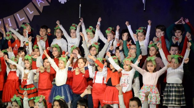 Şahinkayalı Miniklerin Yılbaşı Coşkusu