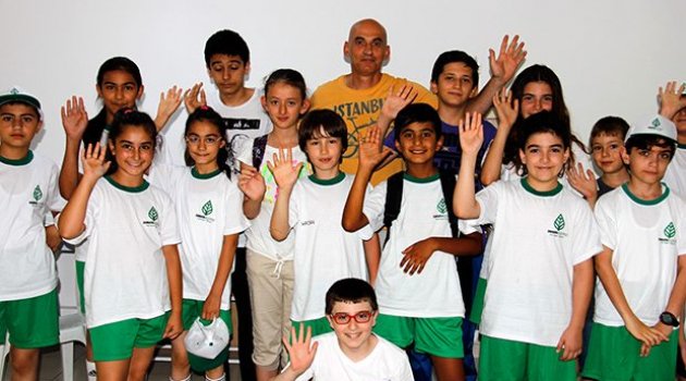 Satranç Meraklısı Öğrenciler Kasparov Olma Yolunda