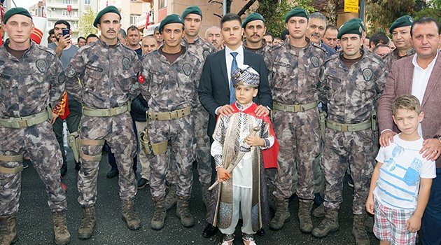 Şehit Çocuğuna Sünnet Töreni Yapıldı