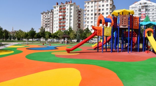 Selçuklu'da Çocuk Parkları Renkleniyor