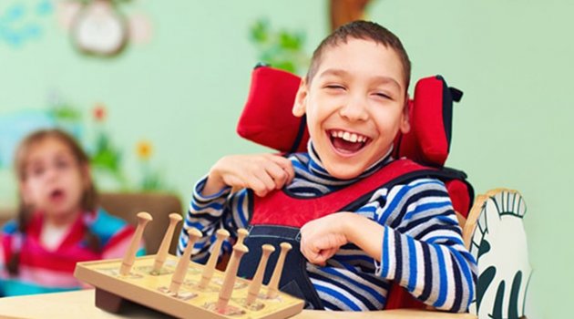 Serebral palsi’li çocuklar için özel proje
