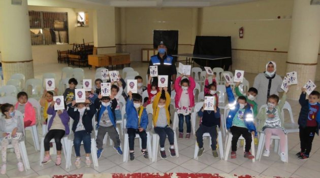 Serik'te minik öğrencilere polislik mesleği tanıtıldı