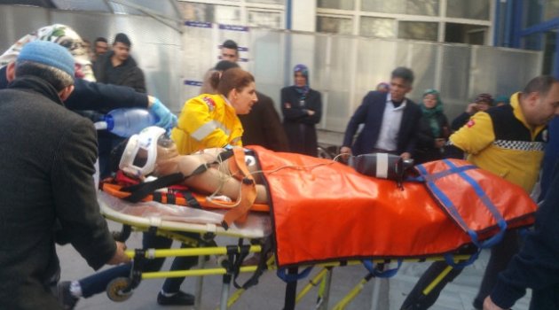 Serinlemek İçin Gölete Giren İki Çocuk Ölümden Döndü