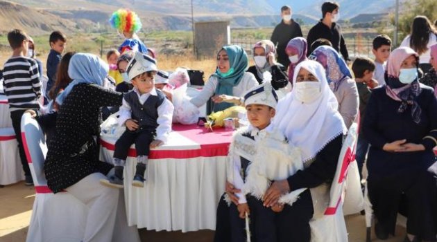 Siirt'te sünnet şöleni