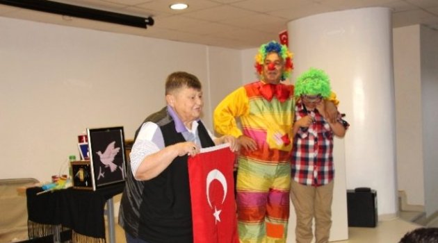 Şişko Nuri Lösemili Çocuklarla, Çocuklar Gibi Eğlendi
