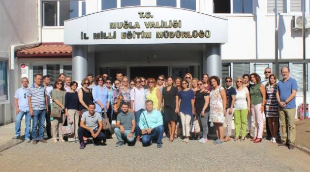 Sokakta Yaşayan Çocuklar İçin Öğretmenler Eğitildi