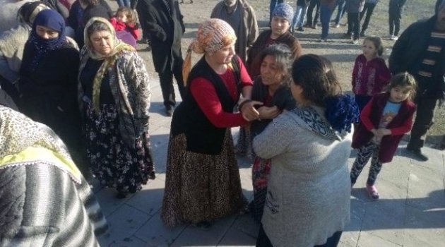 Su Kuyusuna Düşen Çocuk Ölü Olarak Çıkarıldı