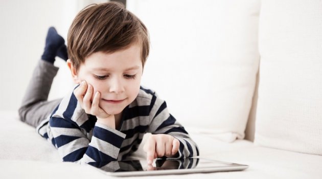 Tablet çocuklarını kitaba alıştırın