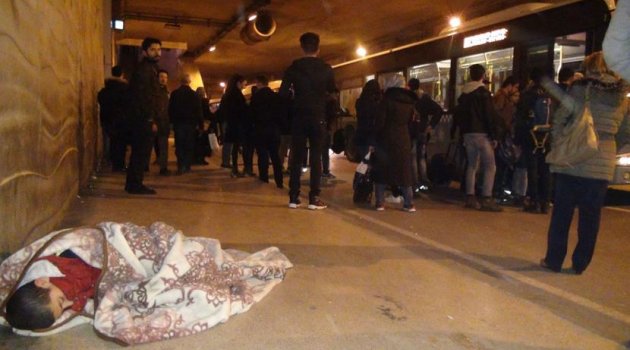 Taksim'de Yürek Burkan Görüntü