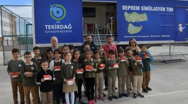 Tekirdağlı Çocuklara Deprem Eğitimi Verildi