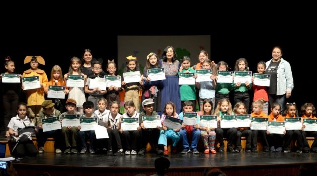 Tiyatro Okulu Yeni Dönem İçin Perdelerini Açıyor