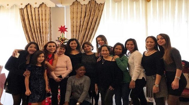 Türkiye’de Çocuklar Filipinli Bakıcılara Emanet Edildi