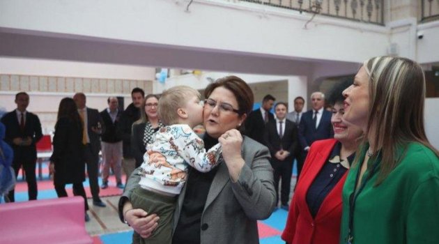 Ukraynalı çocuklar yeni Yılı Türkiye’de karşıladı