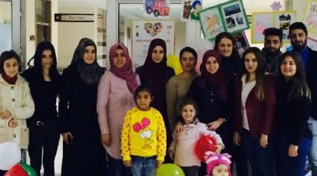 Üniversite Çocuk Polikliniğinde Moral Etkinliği