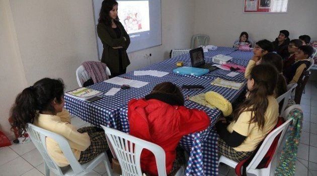 Urlalı Minikler İnsan Haklarını Öğreniyor
