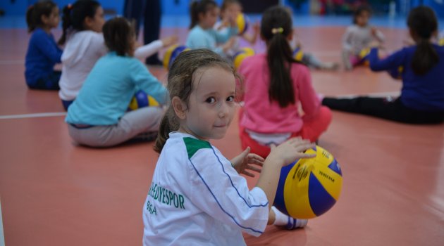 Yaz spor okulları başladı