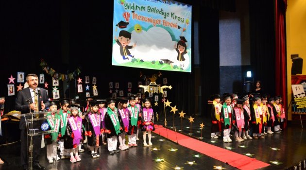 Yıldırımlı miniklerin mezuniyet heyecanı