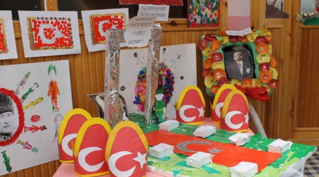 Yozgat'ta Minik Öğrencilerden Yıl Sonu Sergisi